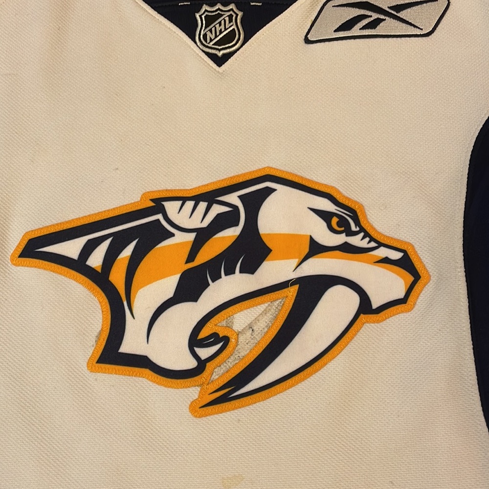 Nashville predators NHL Anthony Bitetto white practice jersey. Adult size 58
